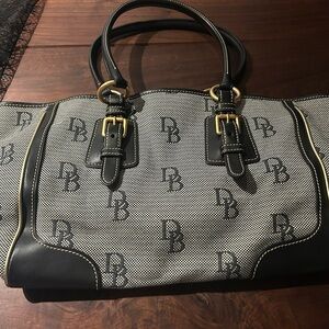 NWOT 🔥🔥Dooney & Bourke Tote Bag